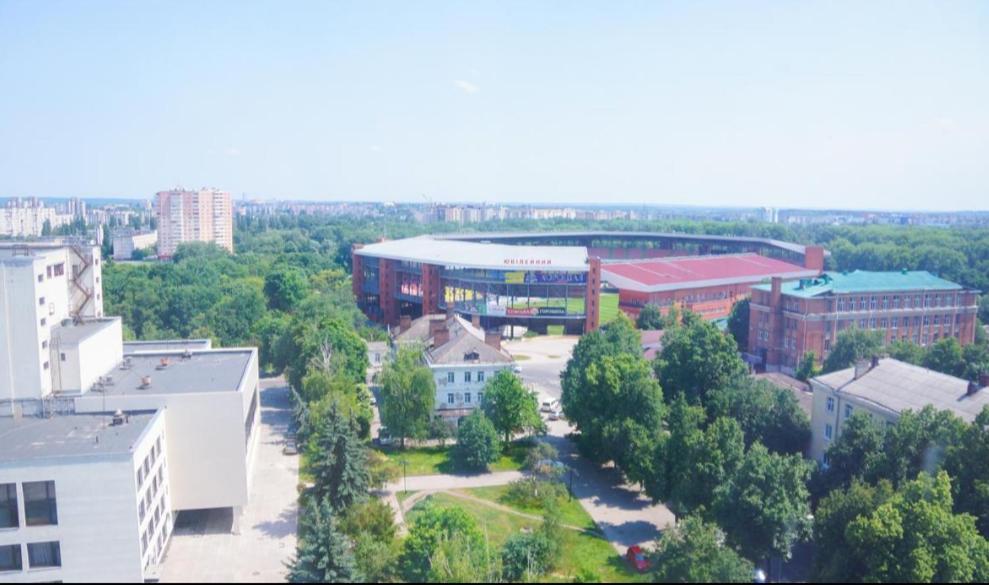 Театральна Площа Апартаменти Soemy Buitenkant foto